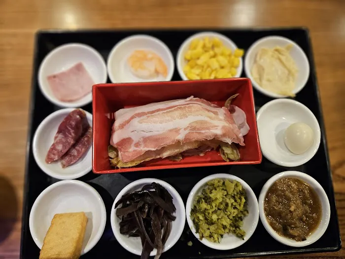 Yunnan Rice Noodle House Picture 4