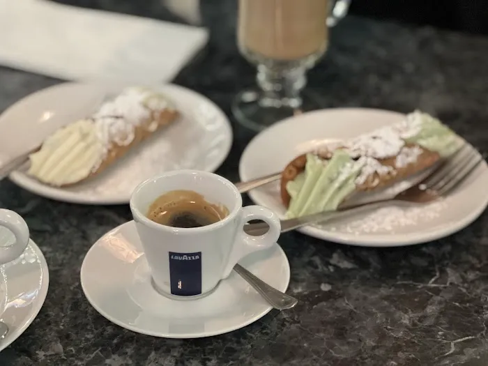 Cannoli World Picture 9