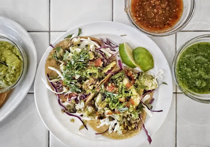 Tacombi Picture 2