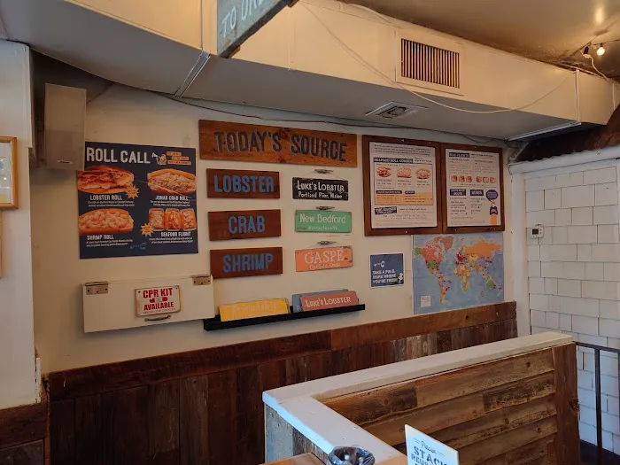 Luke's Lobster FiDi Picture 3