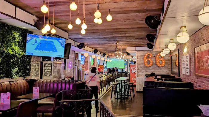 Route 66 Smokehouse Picture 3