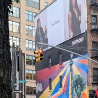 54 Thompson Street ico