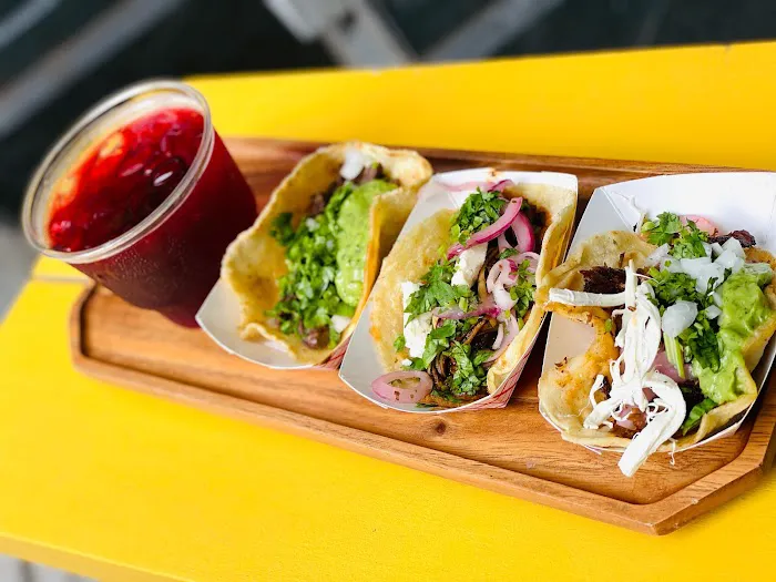 Sullivan Taqueria Picture 10