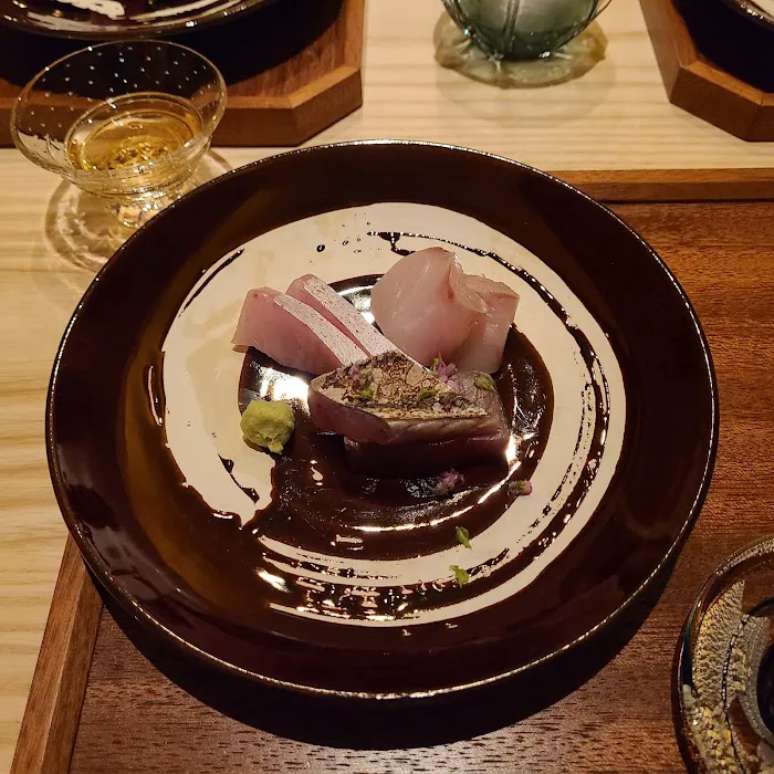 Hirohisa Picture 9