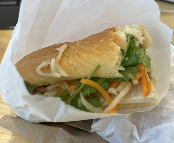Bánh Mì Saigon Picture 2
