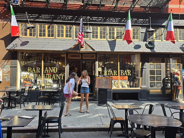 Mulberry Street Bar Picture 2