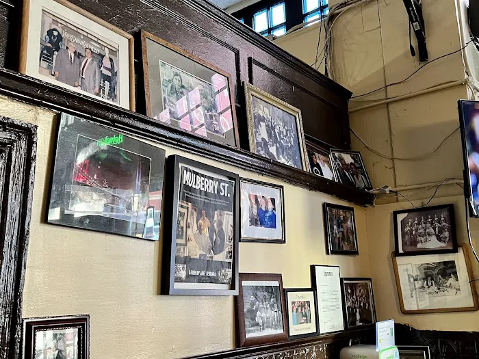 Mulberry Street Bar Picture 10