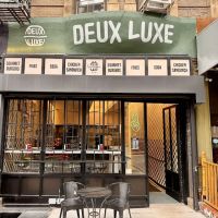Deux Luxe ico