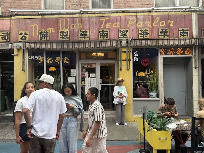 Nom Wah Tea Parlor Picture 9