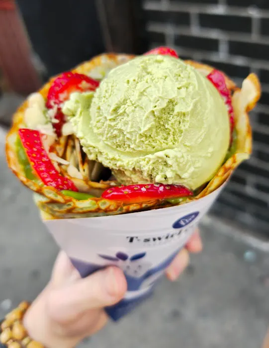 T-swirl Crepe Picture 8