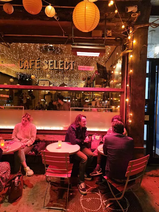 Cafe Select Picture 8
