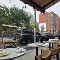Crispy Heaven bakery and restaurant ico