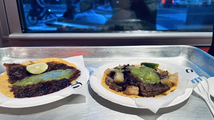 Santo Taco Picture 10