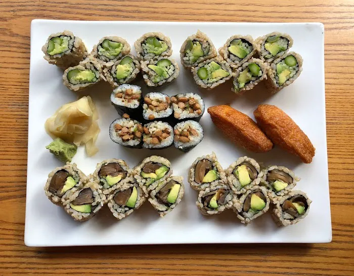 Mikaku Sushi Picture 1