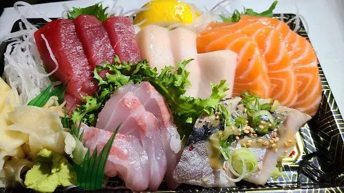 Mikaku Sushi Picture 8