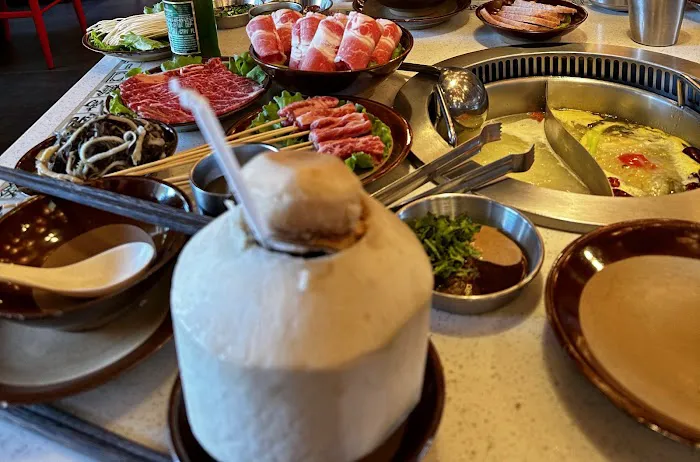 ER HOT POT - Battery Park Picture 2