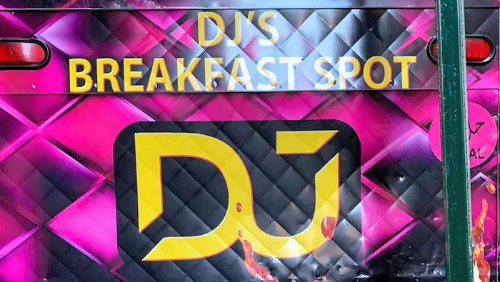 DJ's Breakfast Spot Picture 8