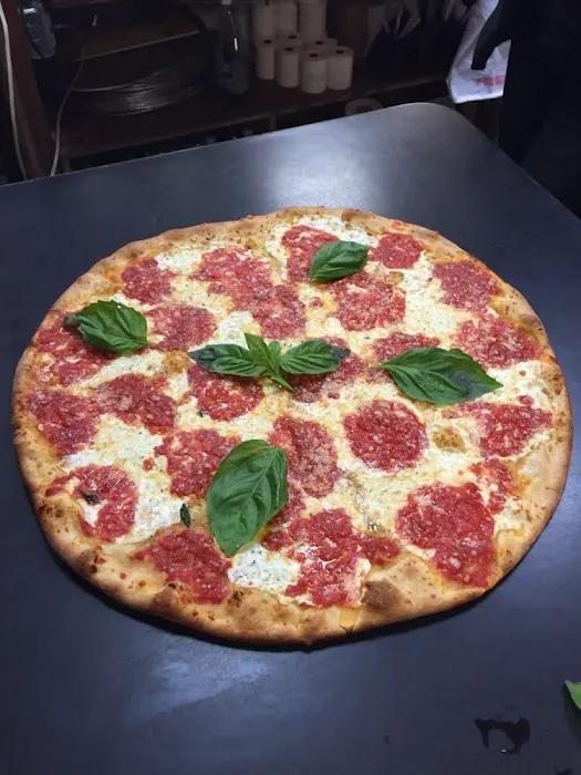Justino's Pizza Picture 1
