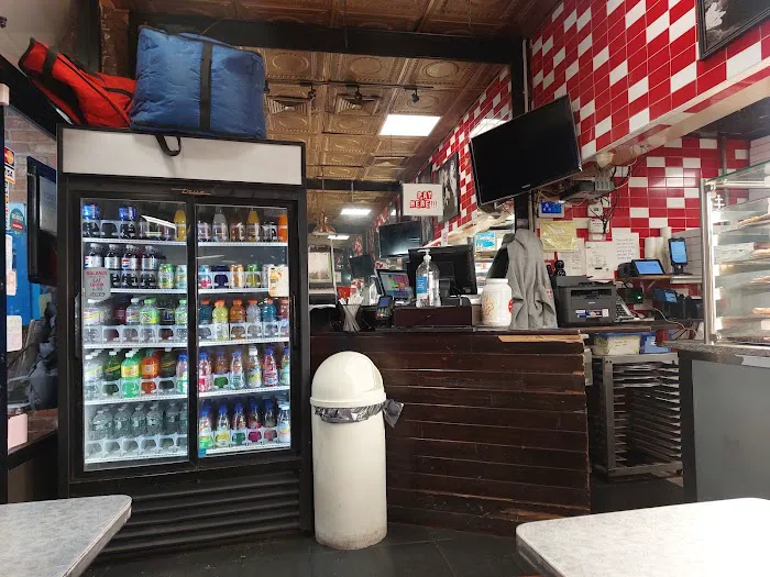 Justino's Pizza Picture 4