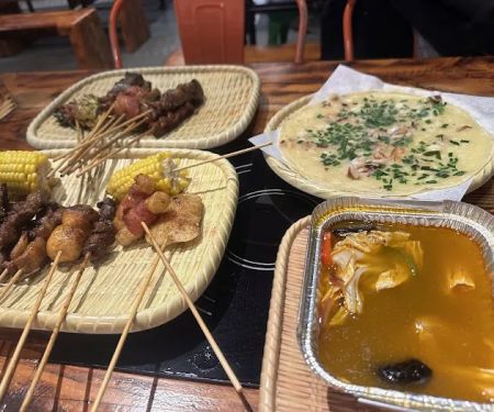 Funny BBQ 98 聚点串吧
