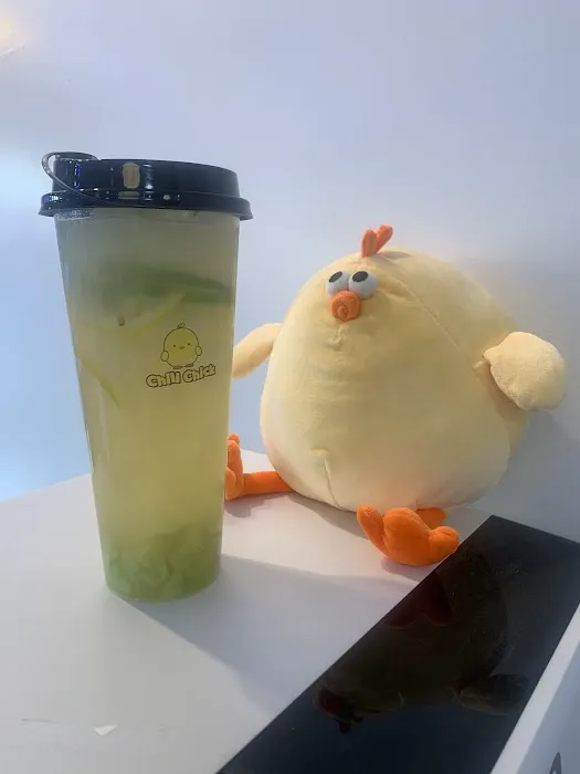 Chill Chick Picture 8