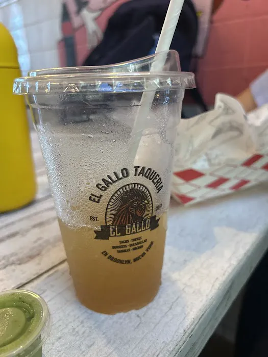 El Gallo Taqueria Picture 5