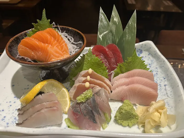 Blue Ribbon Sushi Picture 3
