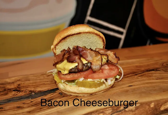 Burger By Day Picture 5