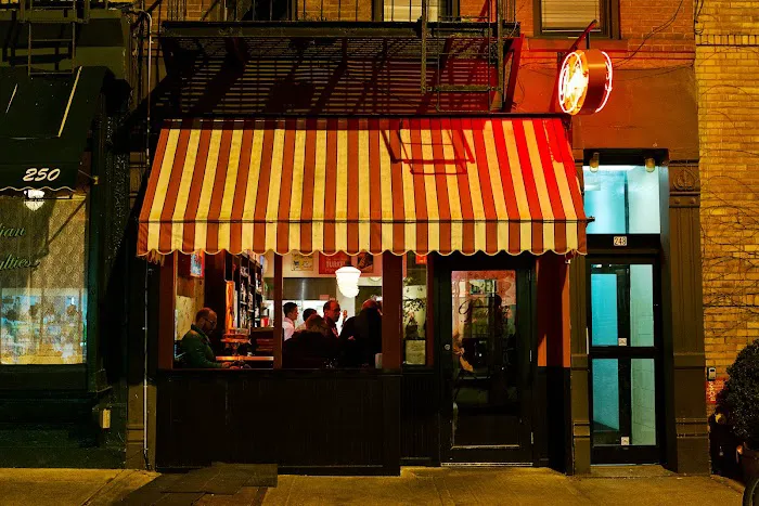 Parm Mulberry Street Picture 3