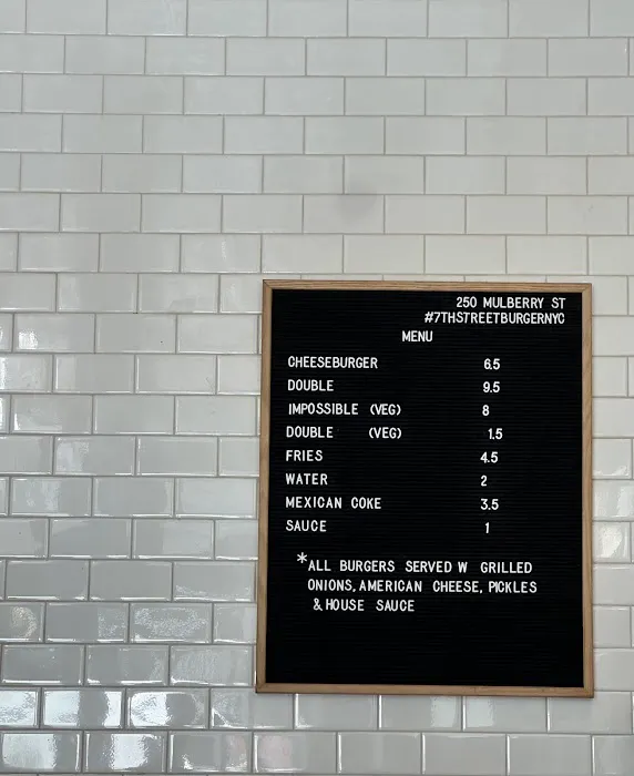 7th Street Burger Soho Picture 7