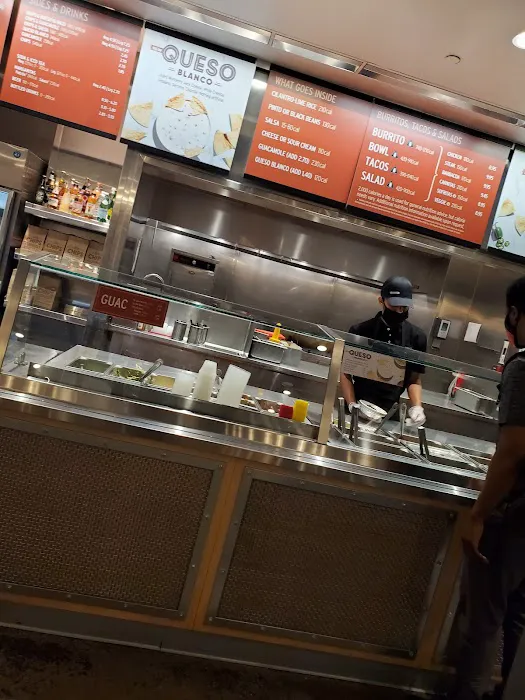 Chipotle Mexican Grill Picture 10
