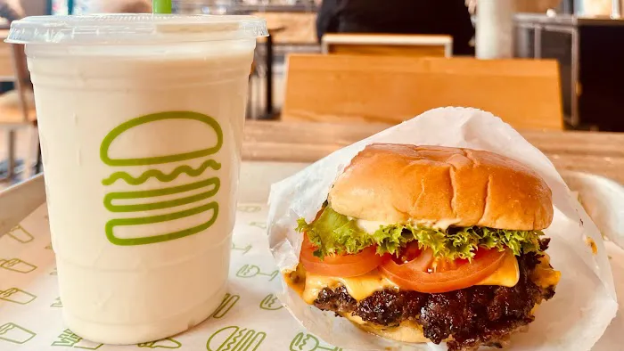 Shake Shack West Village Picture 2