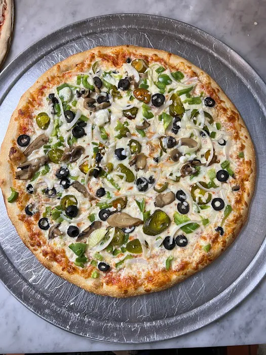FIVE BOYS FRESH PIZZA / FIVE BOYS PIZZA INC Picture 6
