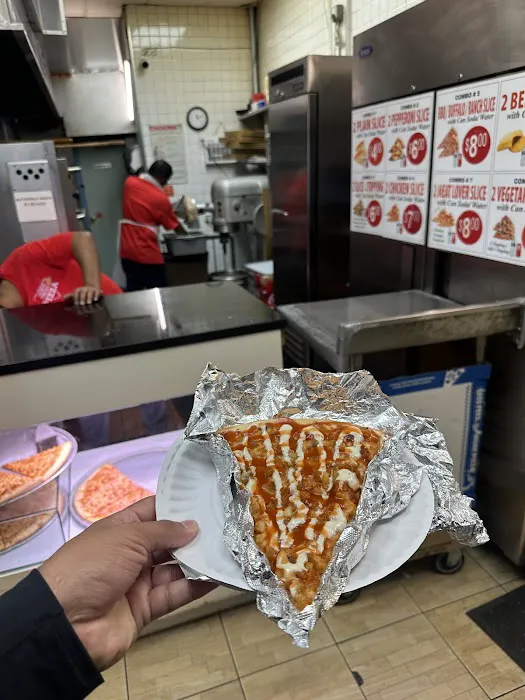 FIVE BOYS FRESH PIZZA / FIVE BOYS PIZZA INC Picture 10