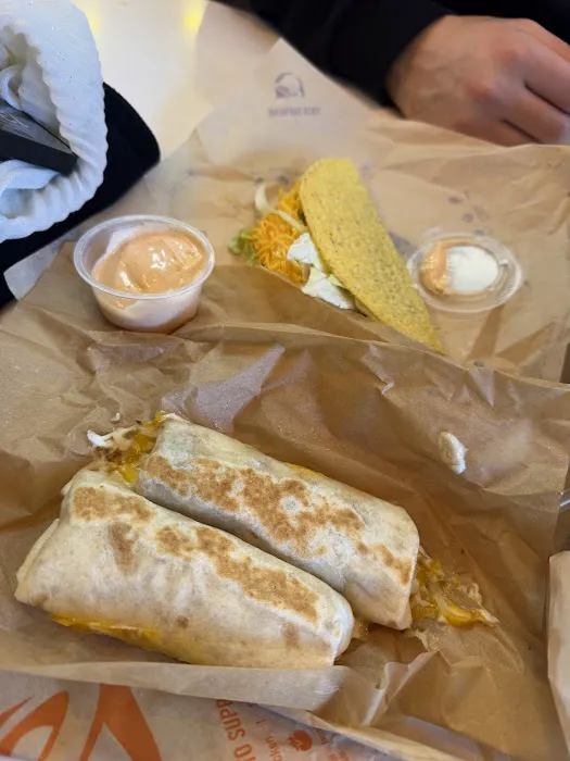 Taco Bell Picture 6
