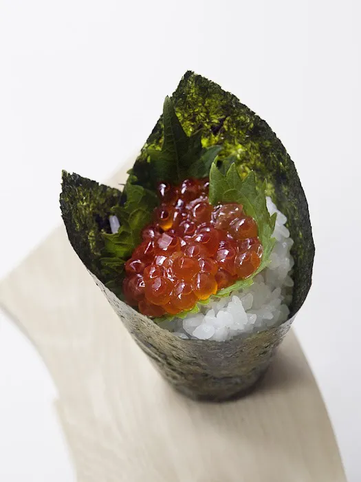 MakiMaki Sushi - 1 NY Plaza Picture 3