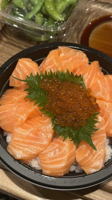 MakiMaki Sushi - 1 NY Plaza Picture 9