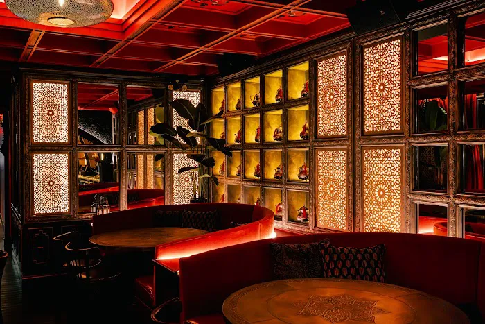Ayah Restaurant Picture 1