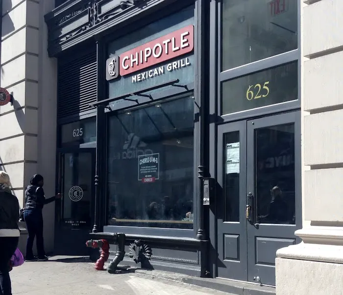 Chipotle Mexican Grill Picture 3