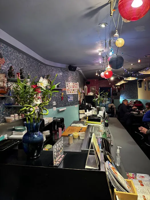Sakura Sushi & Thai Cuisine Picture 6
