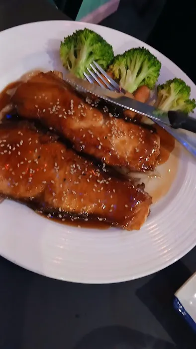 Sakura Sushi & Thai Cuisine Picture 7