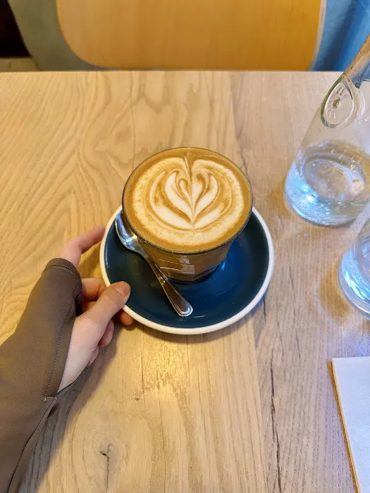 Two Hands Picture 5