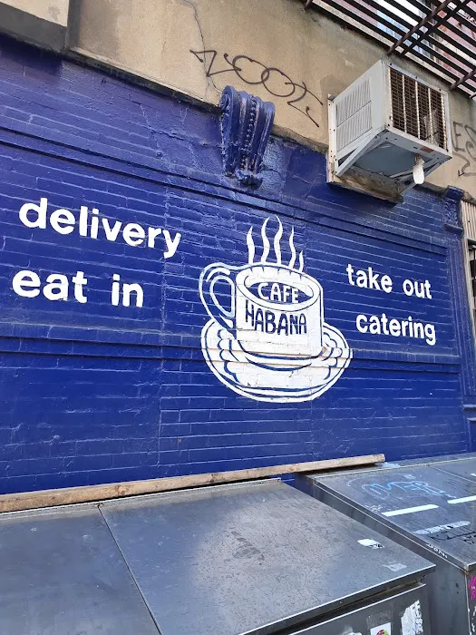 Café Habana Picture 7
