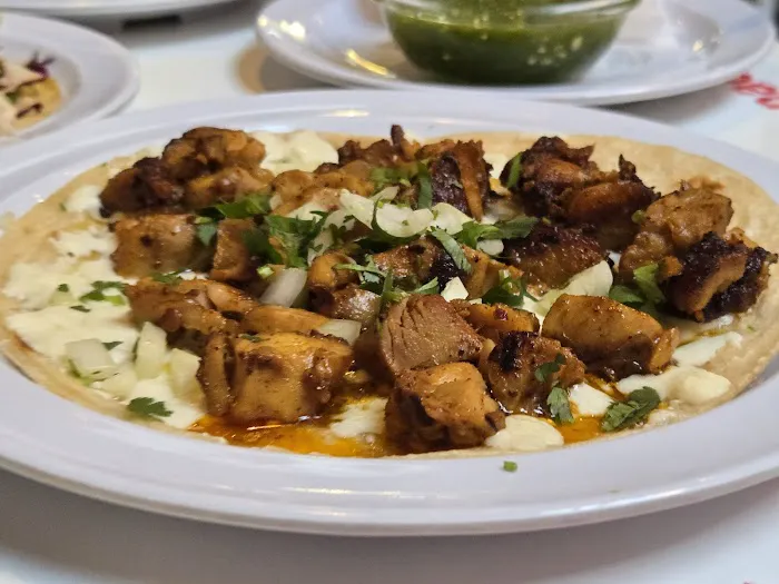 Tacombi Picture 10