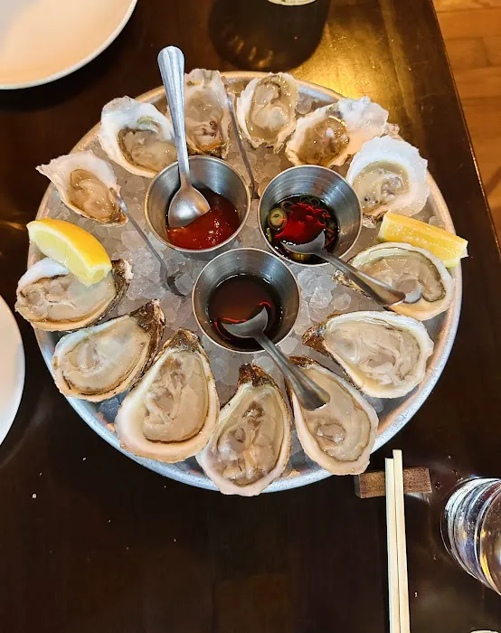 Ama Raw Bar West Village Picture 1