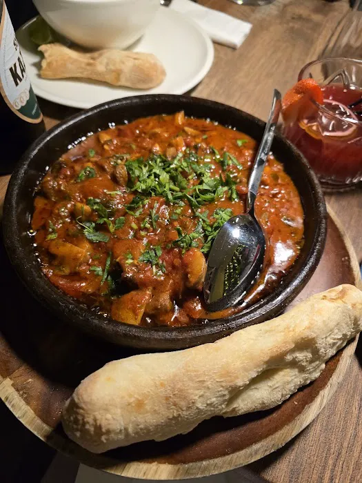 Ubani - West Village Picture 7