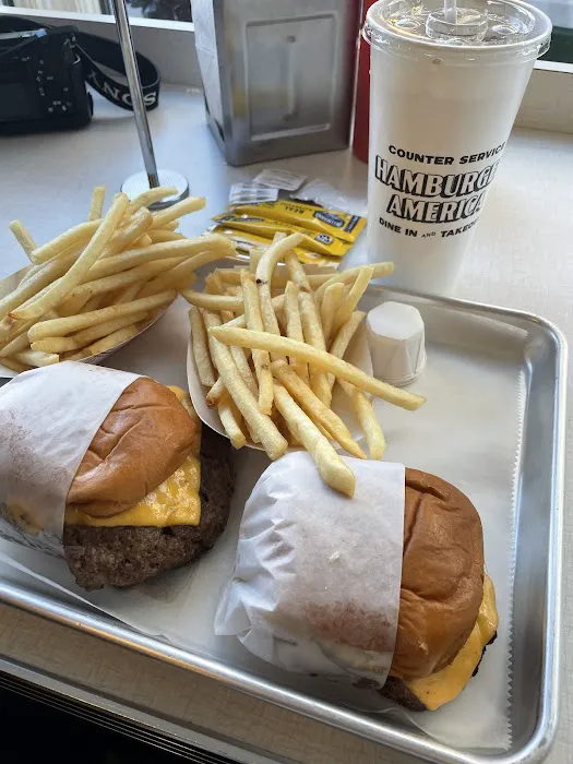 Hamburger America Picture 1