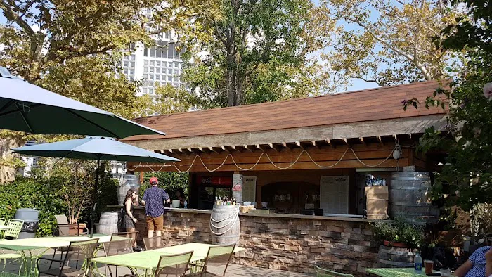 The Beer Garden Picture 5
