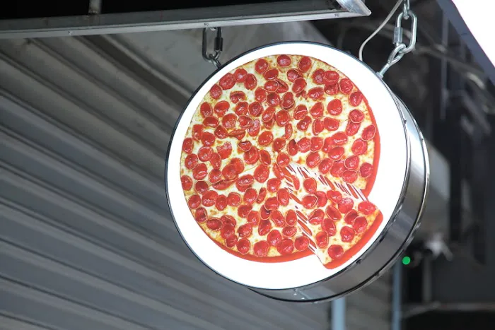 Poli Pizza Picture 6