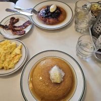 Golden Diner ico